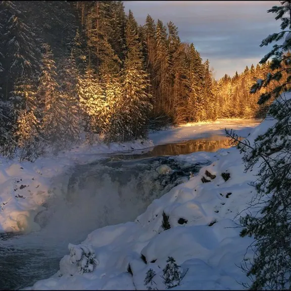 Фотография 3 - Загородная экскурсия: Кивач + Марц.воды. Поездка в гости к Деду Морозу Тальви Укко